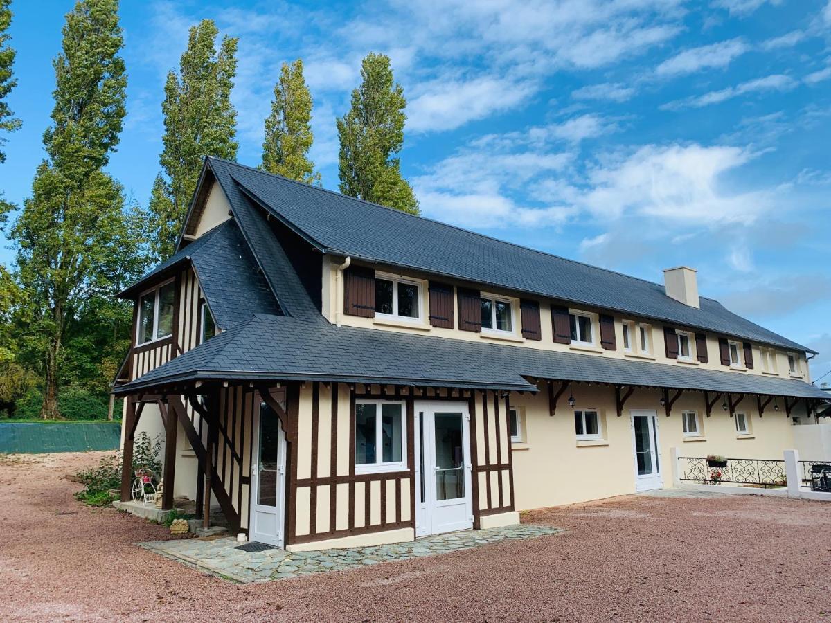 Gite Du Parc Du Moulin Du Pre Bavent Exterior photo